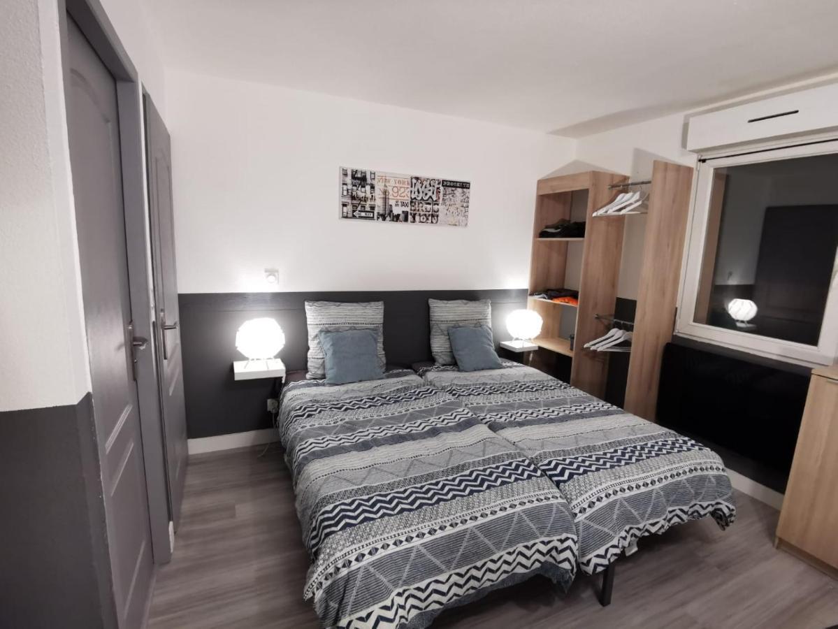 Studio Tout Equipe Proche Geneve Apartment Saint-Genis-Pouilly Luaran gambar